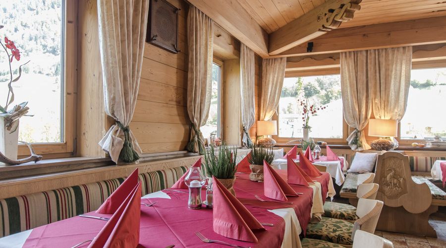 Gasthof Fusch Stube Restaurant 6166